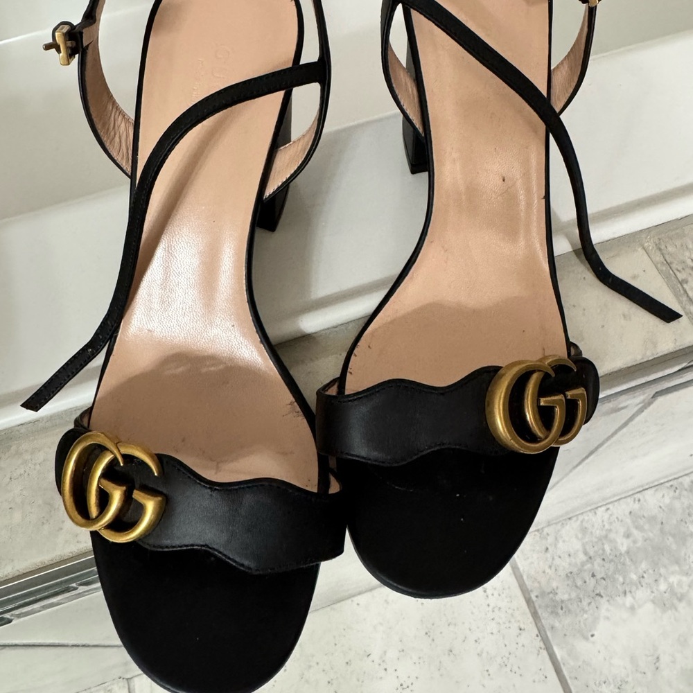 Gucci Marmont Leather Block Heel Sandal
SALE!!! Closet Clean Out Price - Picture 3 of 13
